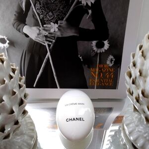 CHANEL LA CRÈME MAIN
